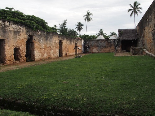 Mtoni Palace